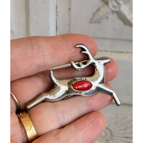Vintage 60's Navajo Native American Brooch Leaping Deer Coral Stone 11.6 grams - Picture 9 of 11